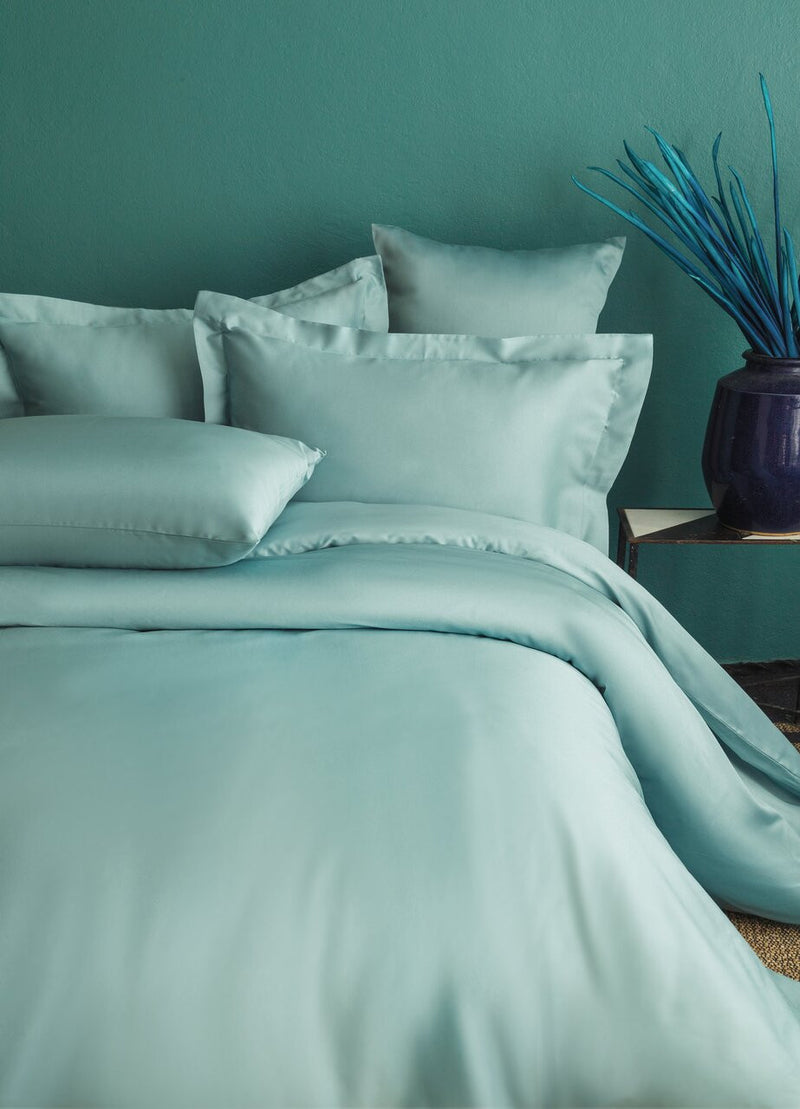 Simply Satin Mint Blue - Seninătatea Albastrului, Rafinament În Fiecare Fir