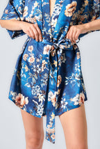 Kimono Kaiga - Eleganță și Grație