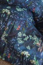 Mezza - Poveste florală în lumini de seară