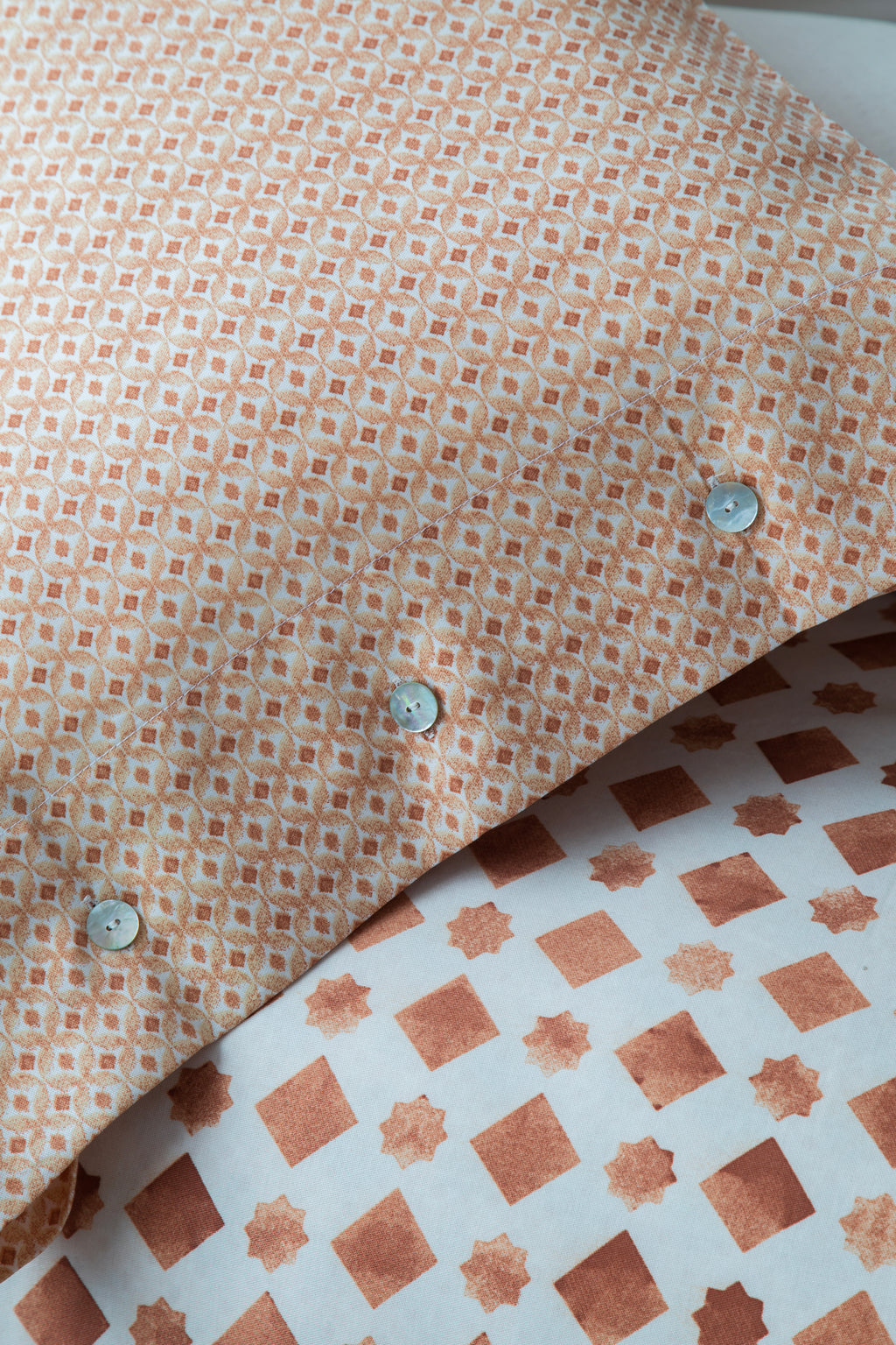 Terra Terracotta - Geometrii Solare