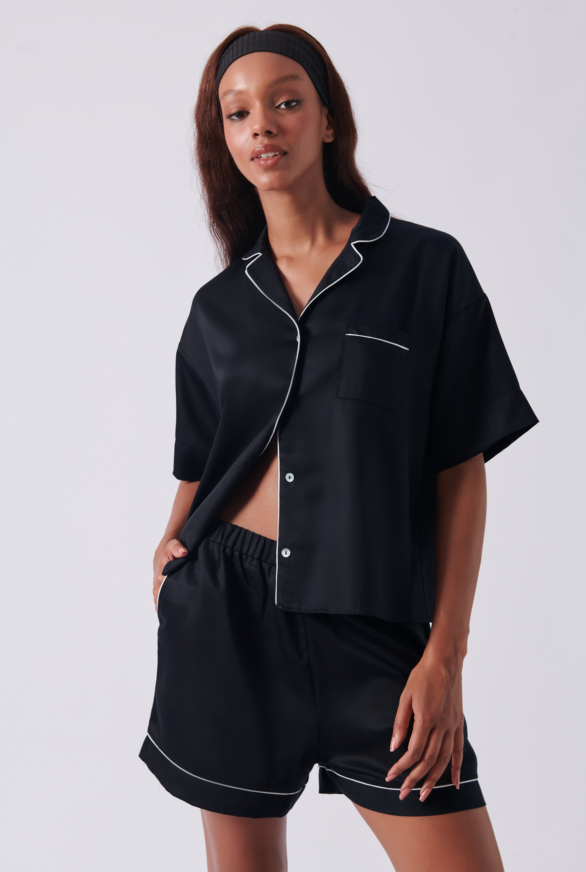 Pijama Suzie - Atingerea Nocturnă a Eleganței