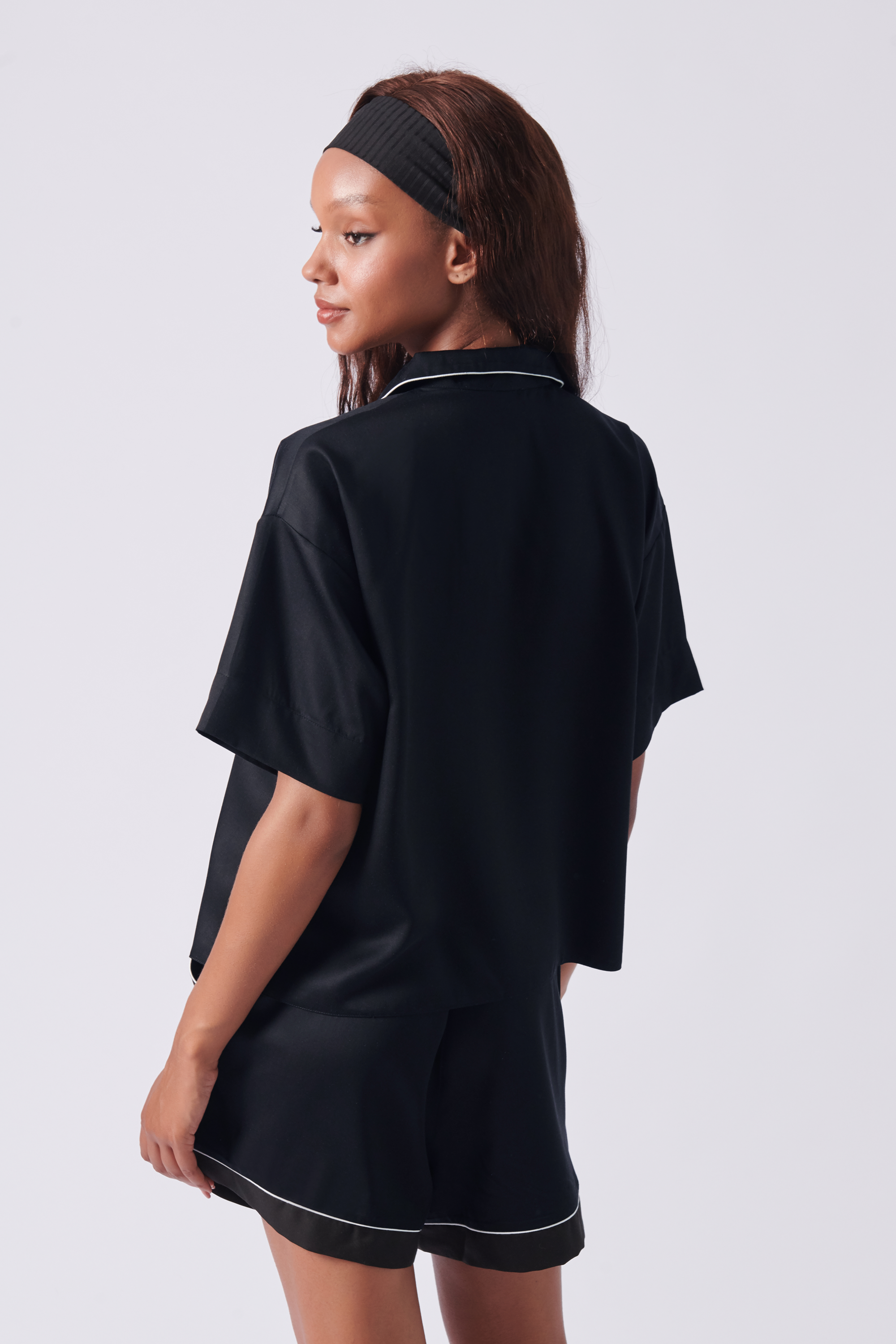 Pijama Suzie - Atingerea Nocturnă a Eleganței